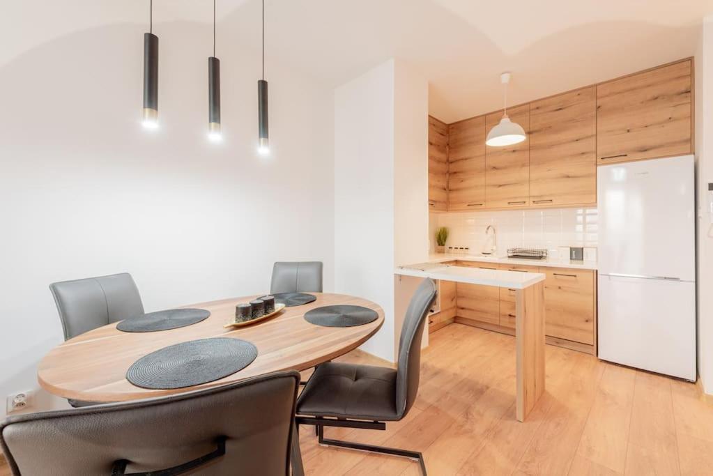 Apartamenty Kolobrzeg - Kotwica ภายนอก รูปภาพ